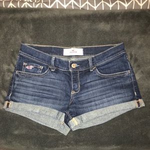 Hollister size 7 short